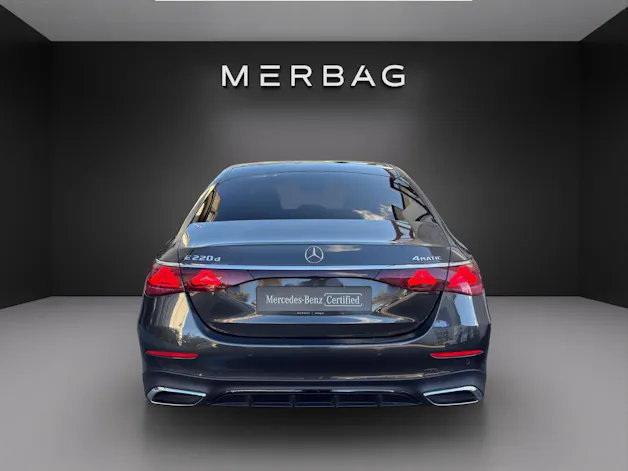 MERCEDES-BENZ E 220 d 4Matic 9G-Tronic