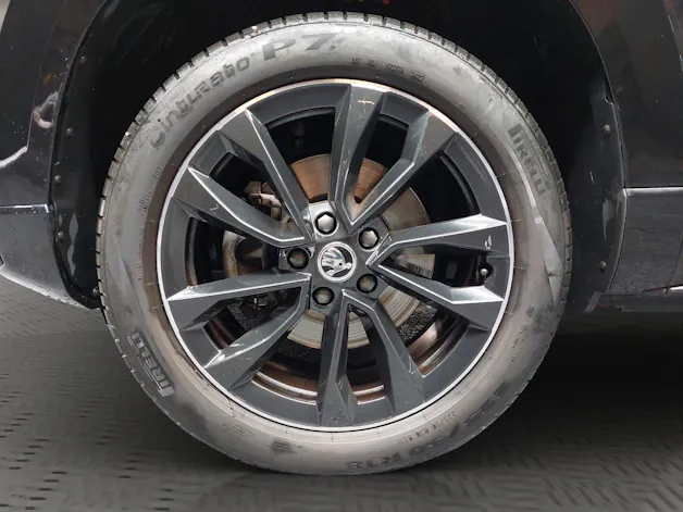 SKODA Karoq 2.0 TSI SportLine 4x4 DSG