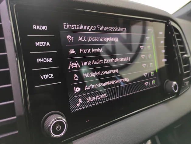 SKODA Karoq 2.0 TSI SportLine 4x4 DSG