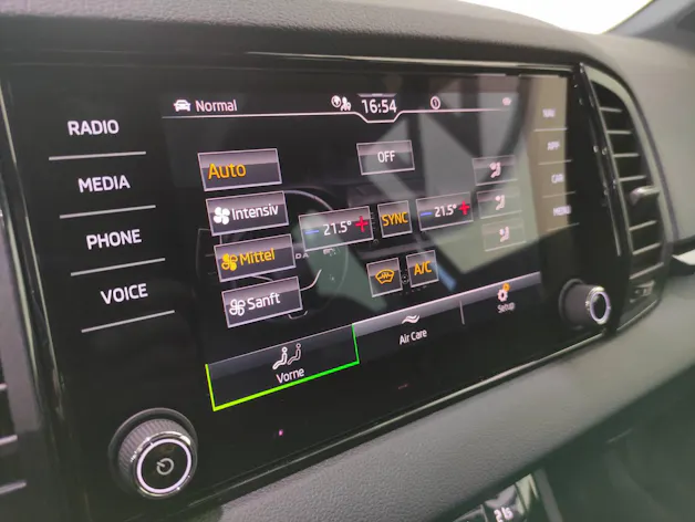 SKODA Karoq 2.0 TSI SportLine 4x4 DSG