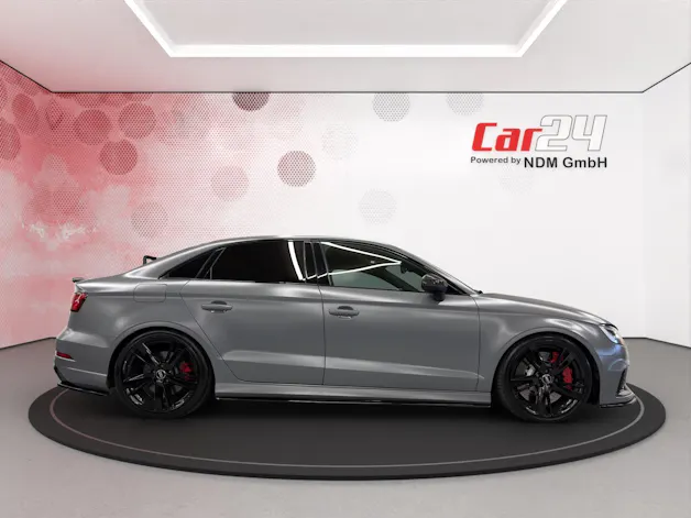 AUDI RS3 Limousine 2.5 TSI quattro S-tronic * DAZA *