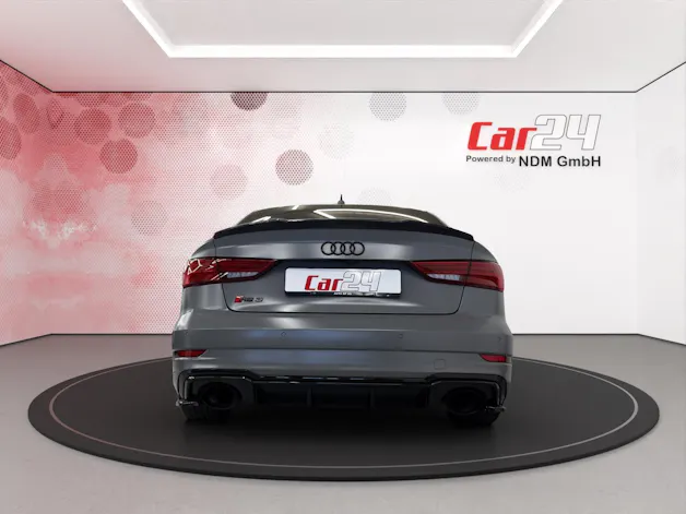 AUDI RS3 Limousine 2.5 TSI quattro S-tronic * DAZA *