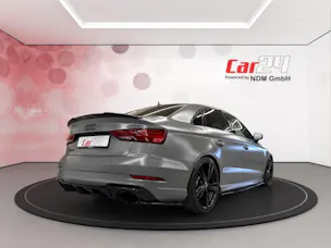 AUDI RS3 Limousine 2.5 TSI quattro S-tronic * DAZA *