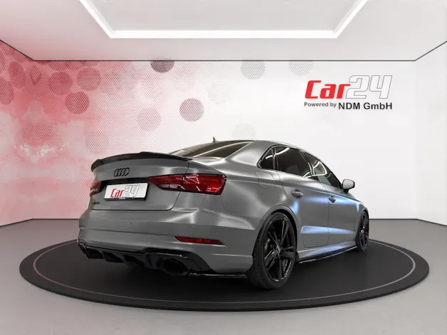 AUDI RS3 Limousine 2.5 TSI quattro S-tronic * DAZA *