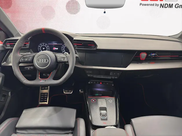 AUDI RS3 Limousine 2.5 TSI quattro S-tronic
