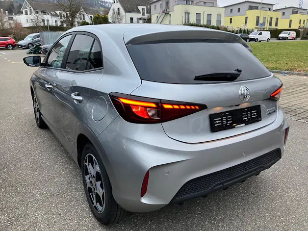 MG 3 1.5 Hybrid Luxury Aut.
