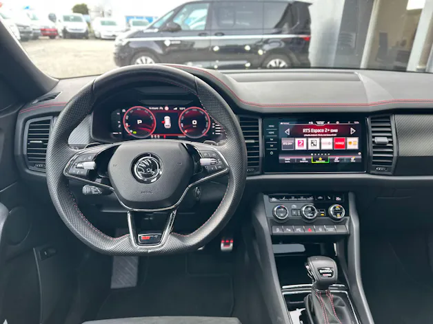 SKODA Kodiaq 2.0 TSI 4x4 RS