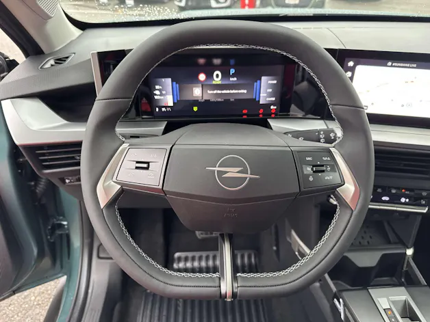 OPEL Frontera-e 54 kWh Ultimate Automat