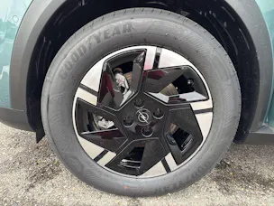 OPEL Frontera-e 54 kWh Ultimate Automat