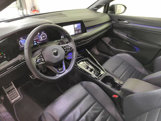 VW Golf VIII 2.0 TSI R Performance Black-Style DSG 4motion