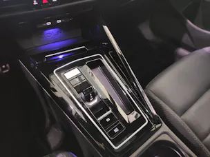 VW Golf VIII 2.0 TSI R Performance Black-Style DSG 4motion