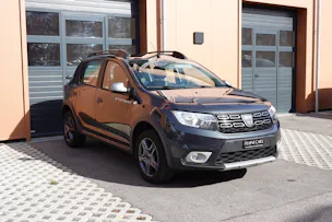DACIA Sandero Tce 90 Stepway - "CH Auto * Tempomat * Camera de recul * GPS * 8 Roues"