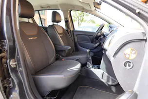 DACIA Sandero Tce 90 Stepway - "CH Auto * Tempomat * Camera de recul * GPS * 8 Roues"