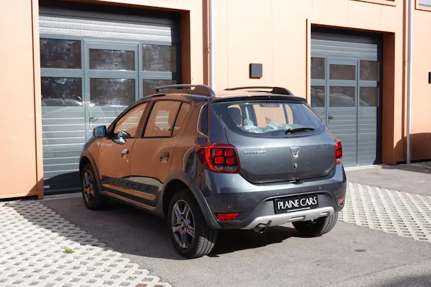DACIA Sandero Tce 90 Stepway - "CH Auto * Tempomat * Camera de recul * GPS * 8 Roues"