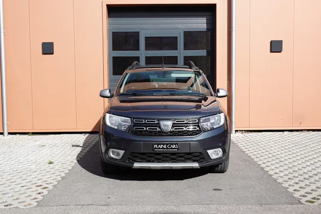 DACIA Sandero Tce 90 Stepway - "CH Auto * Tempomat * Camera de recul * GPS * 8 Roues"