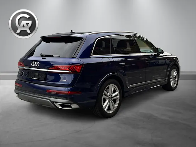 AUDI Q7 55 TFSI S Line quattro tiptronic