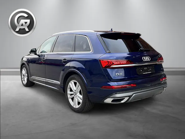 AUDI Q7 55 TFSI S Line quattro tiptronic