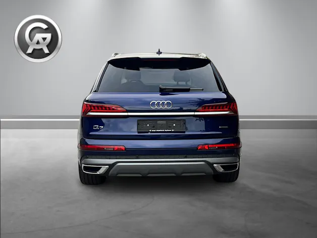 AUDI Q7 55 TFSI S Line quattro tiptronic