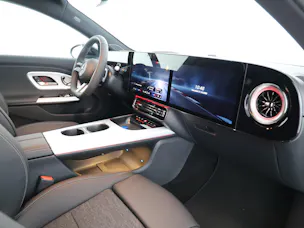 MERCEDES-BENZ CLA 250+ 85 kWh EQ
