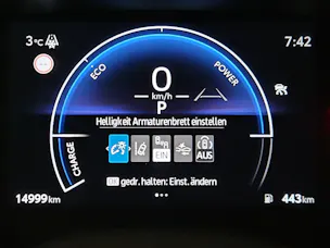 Toyota Yaris 1.5 VVT-i HSD Trend