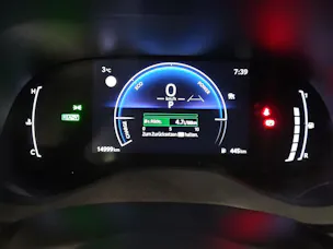 Toyota Yaris 1.5 VVT-i HSD Trend