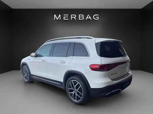 MERCEDES-BENZ EQB 300 4Matic AMG Line