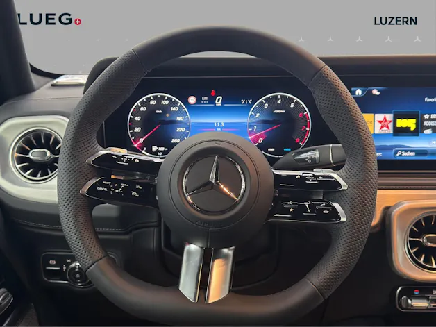 MERCEDES-BENZ G 500 9G-Tronic