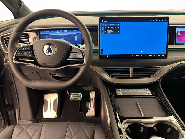 DENZA D9 GT DM-i Ultimate AWD