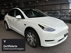 Tesla Model Y Rear-Wheel Drive