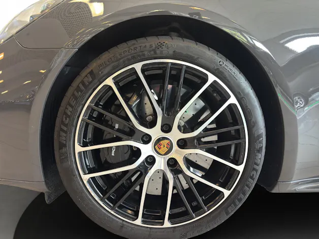 PORSCHE Panamera Turbo S Sport Turismo PDK