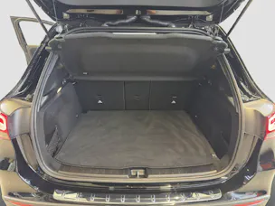 MERCEDES-BENZ GLA 200 AMG Line 4MATIC