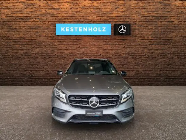 MERCEDES-BENZ GLA 250 AMG Line 4Matic