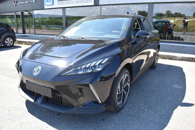 MG 4 EV 64kWh Premium
