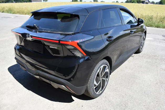 MG 4 EV 64kWh Premium