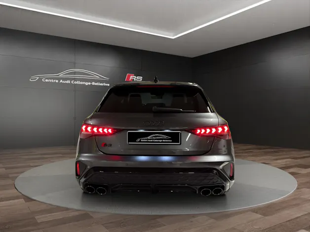 AUDI S3 Sportback TFSI quattro S-tronic