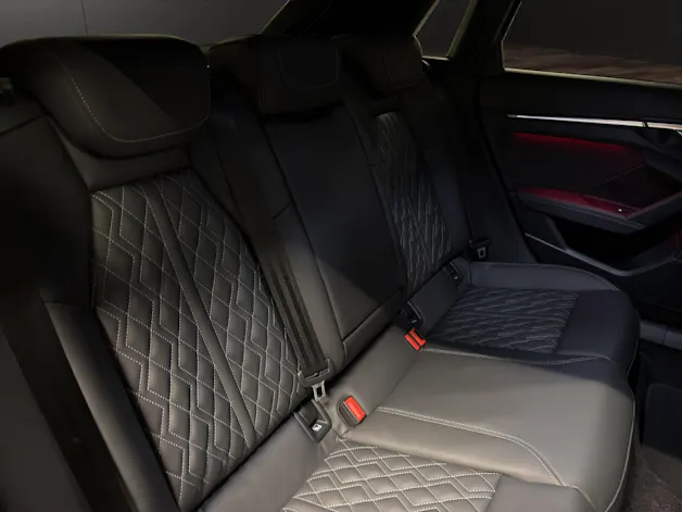 AUDI S3 Sportback TFSI quattro S-tronic