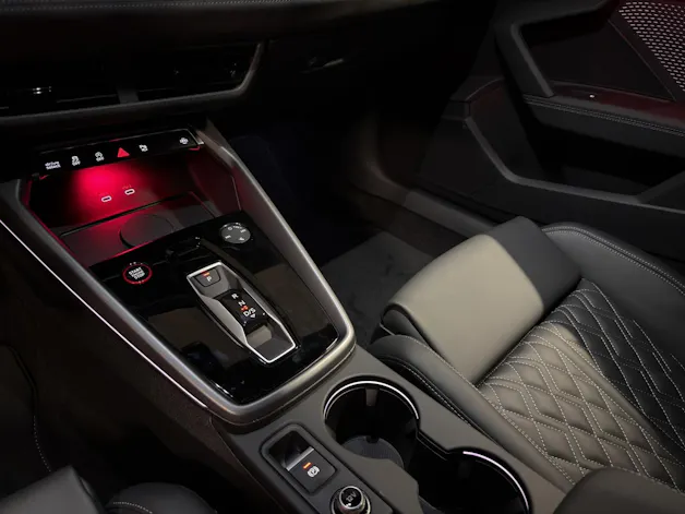 AUDI S3 Sportback TFSI quattro S-tronic