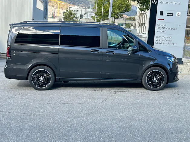 MERCEDES-BENZ V 300 d Exclusive L SWISS EDITION 4MATIC