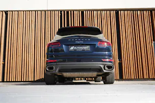 PORSCHE CAYENNE DIESEL l 262 PS