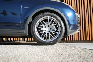 PORSCHE CAYENNE DIESEL l 262 PS
