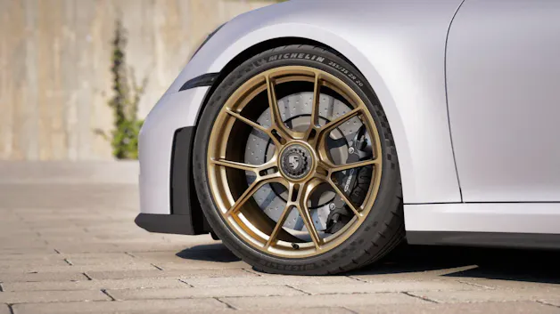 PORSCHE 911 GT3 mit Touring-Paket