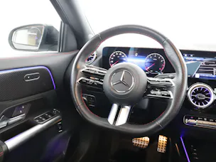 MERCEDES-BENZ GLA 220 4Matic 8G-DCT