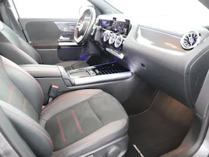 MERCEDES-BENZ GLA 220 4Matic 8G-DCT