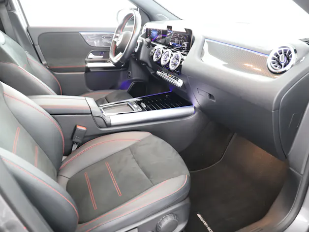 MERCEDES-BENZ GLA 220 4Matic 8G-DCT