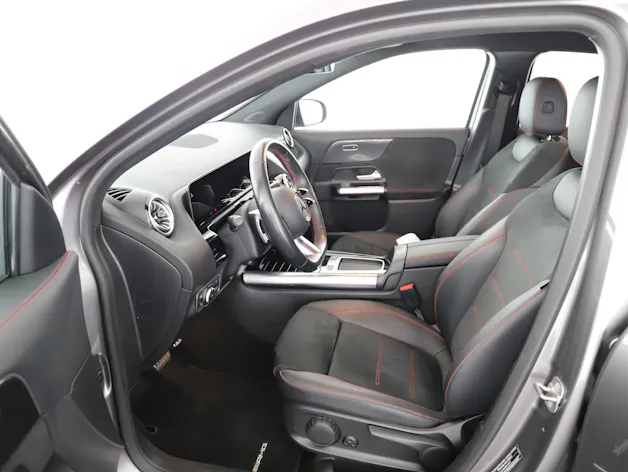 MERCEDES-BENZ GLA 220 4Matic 8G-DCT