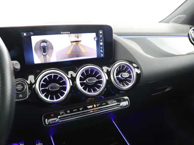 MERCEDES-BENZ GLA 220 4Matic 8G-DCT