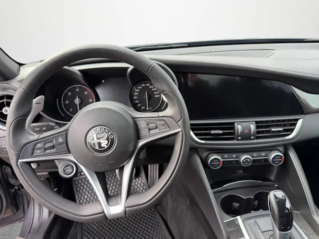 ALFA ROMEO Giulia 2.2 D Q4 210 Veloce TI