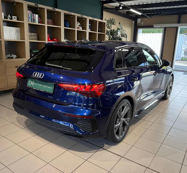 AUDI A3 Sportback 35 TFSI S line Attraction S-tronic