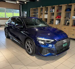 AUDI A3 Sportback 35 TFSI S line Attraction S-tronic