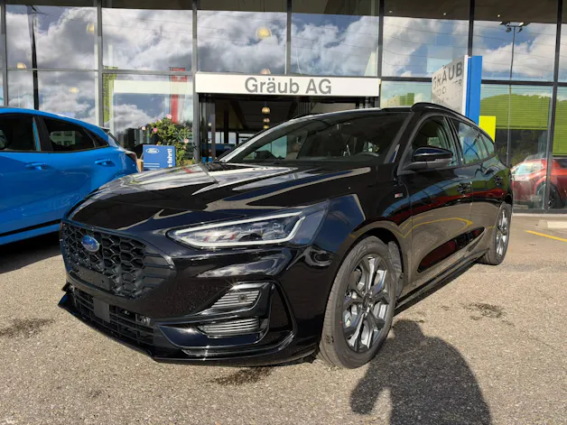 FORD Focus 1.0 MHEV ST-Line Automat